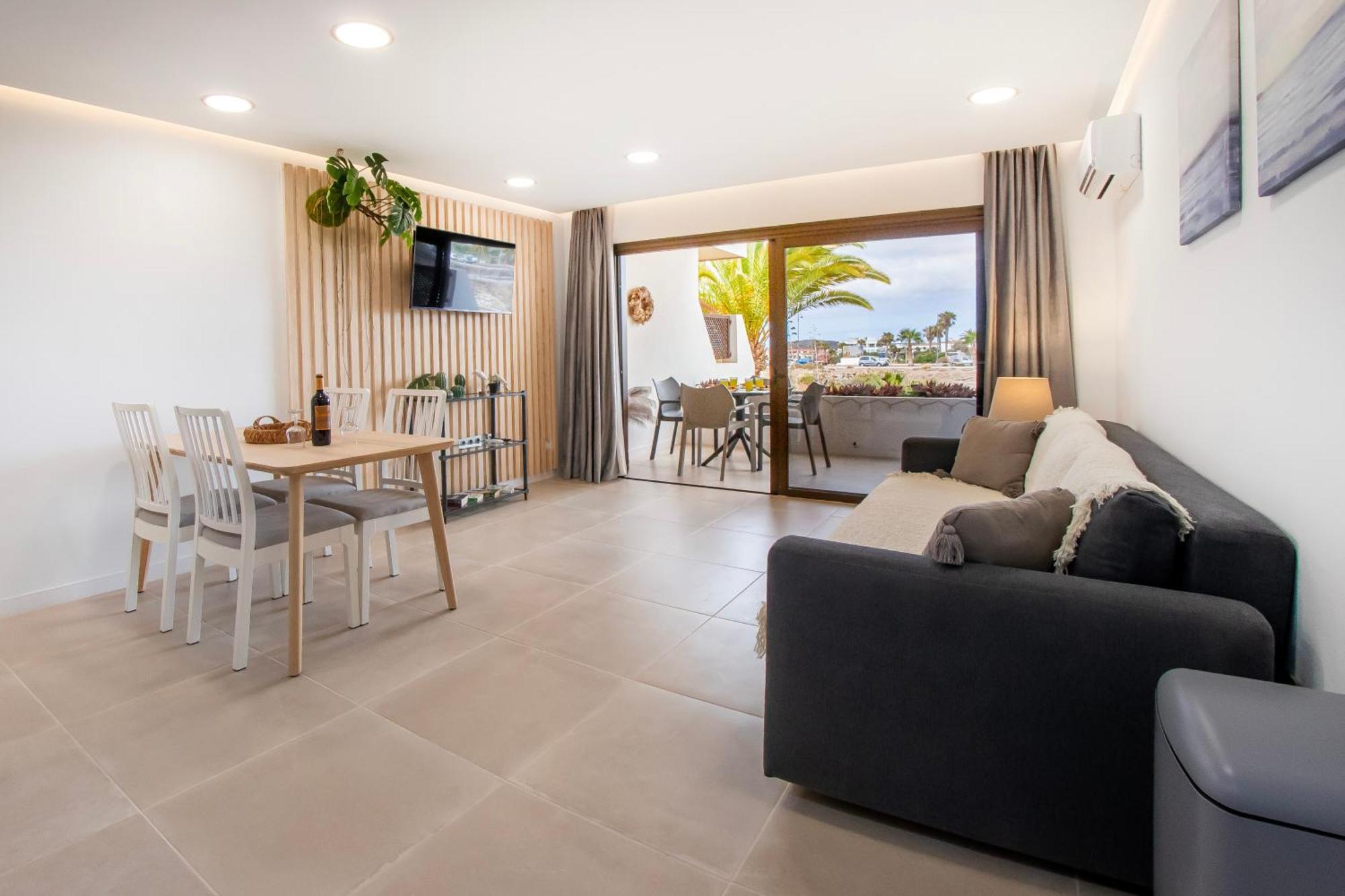 Newly Renovated, Luxurious With A Heated Pool, 259 Сasa de vacaciones